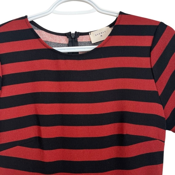 Everly Anthropologie skater retro striped short sleeve zip up dress women small - Picture 2 of 10